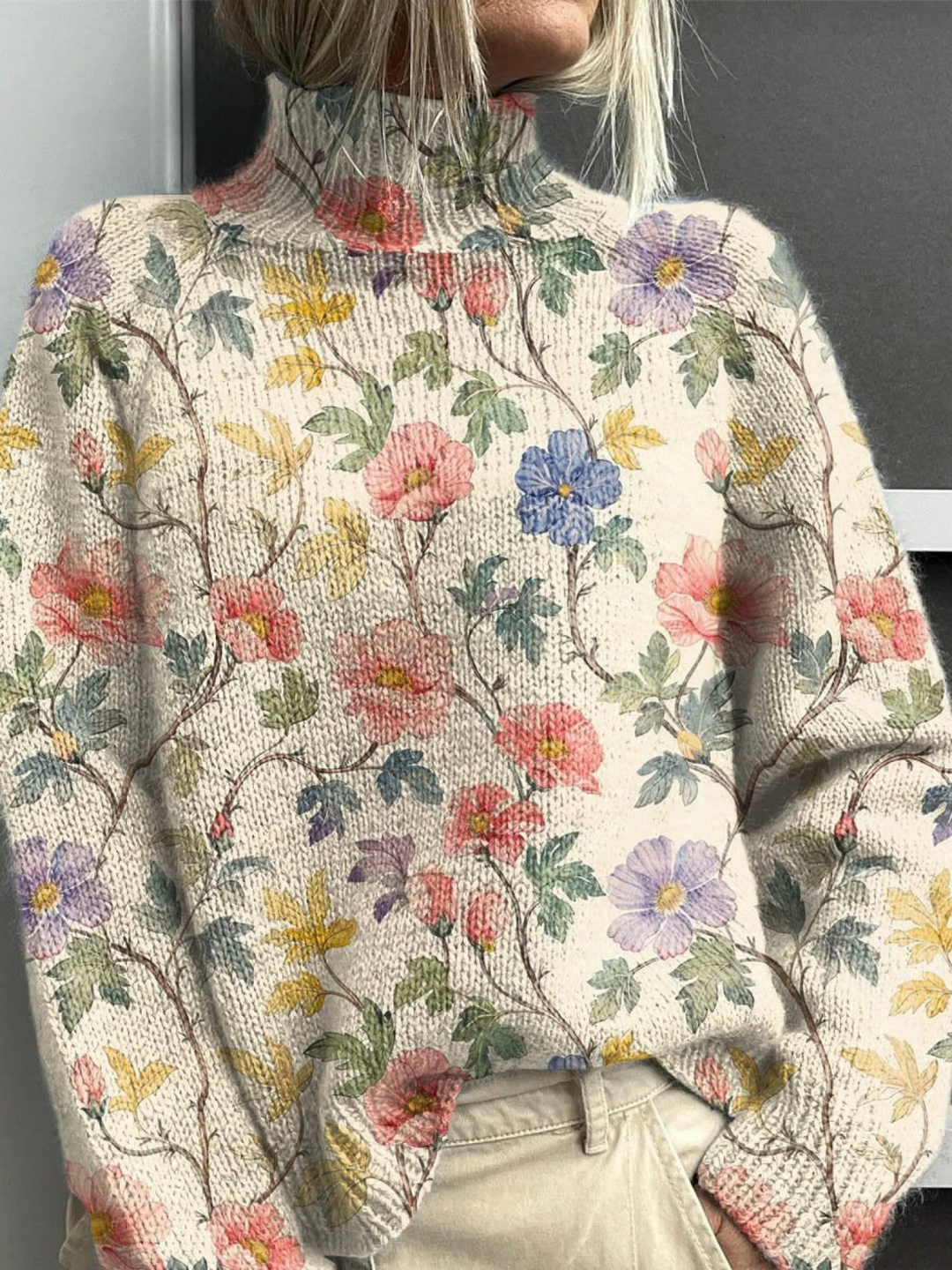 Camisola de gola alta com estampado floral