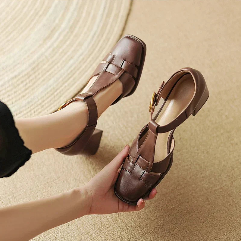Annie | Square-Toed Sandals