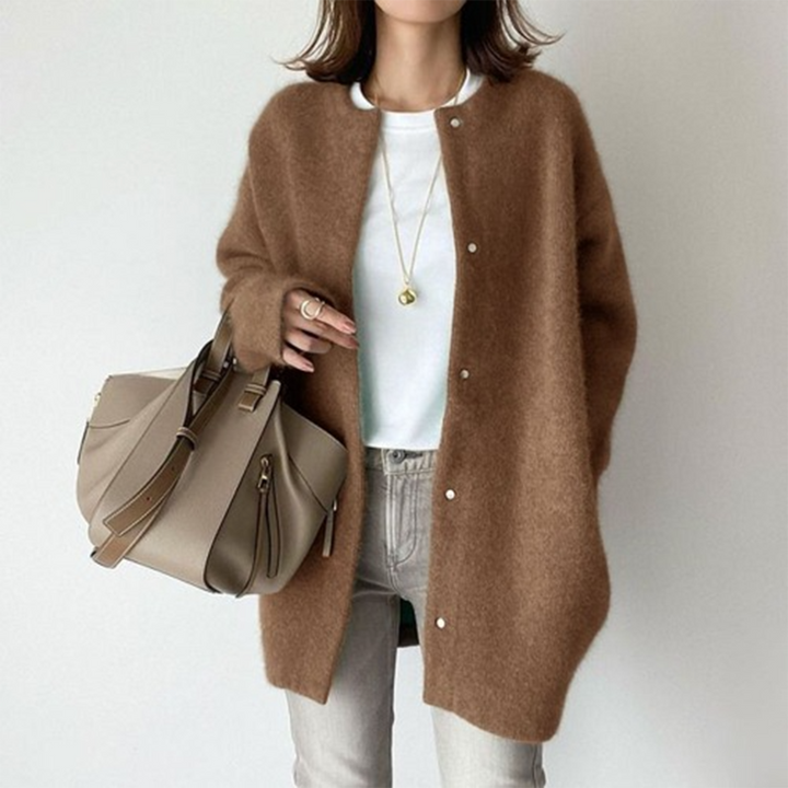 Chloé™ | Luxuriously Cozy Cardigan