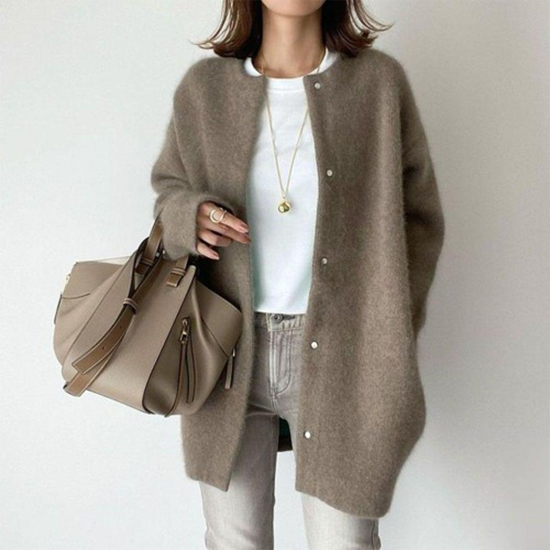 Chloé™ | Luxuriously Cozy Cardigan