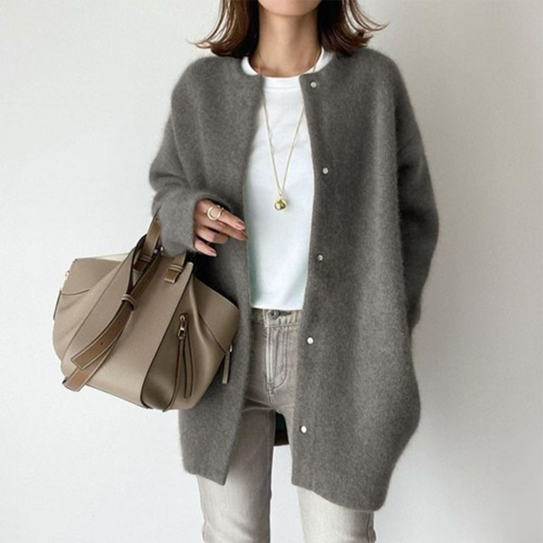 Chloé™ | Luxuriously Cozy Cardigan