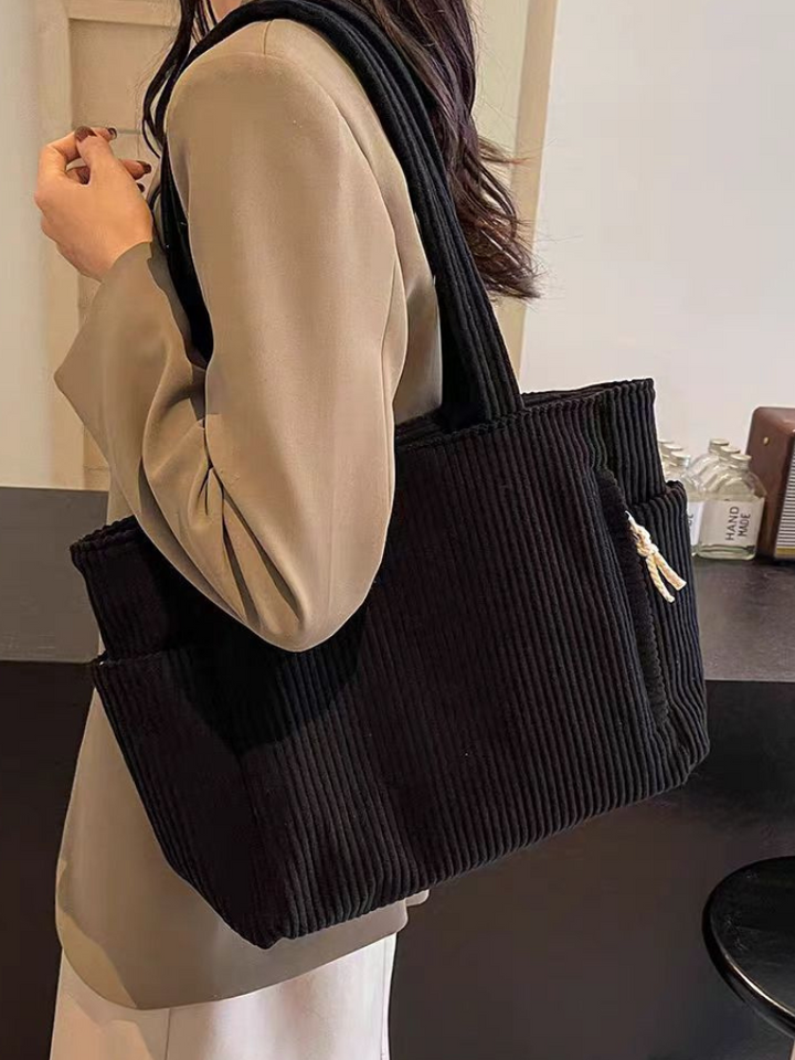 Diana | Cozy Shoulder Bag