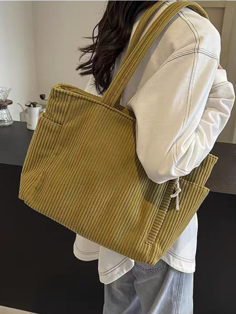 Diana | Cozy Shoulder Bag