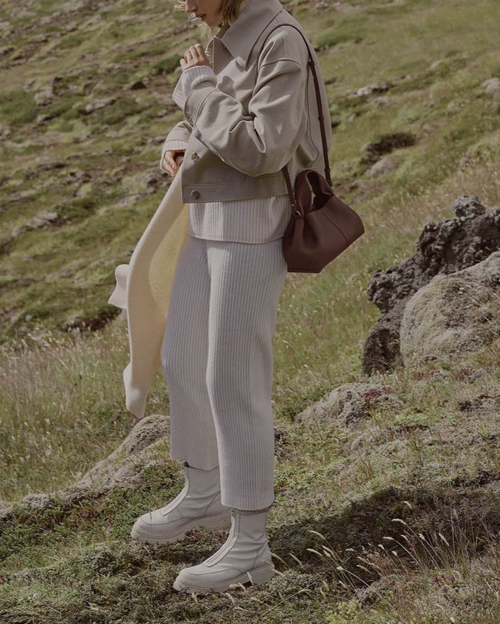 Annie | Chic Travel Companion