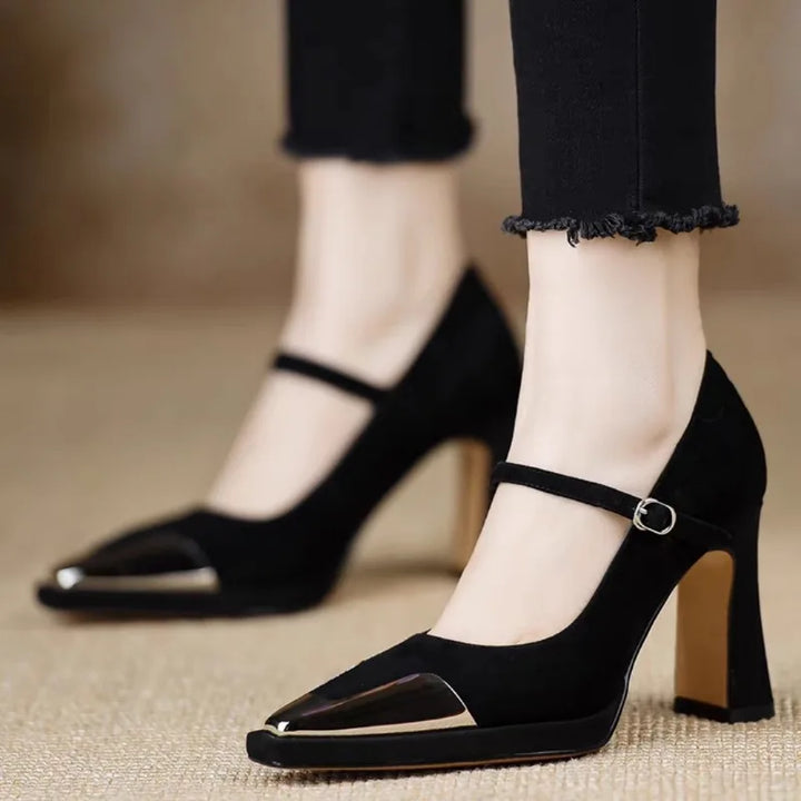Annie | Mora Chic Heeled Pumps
