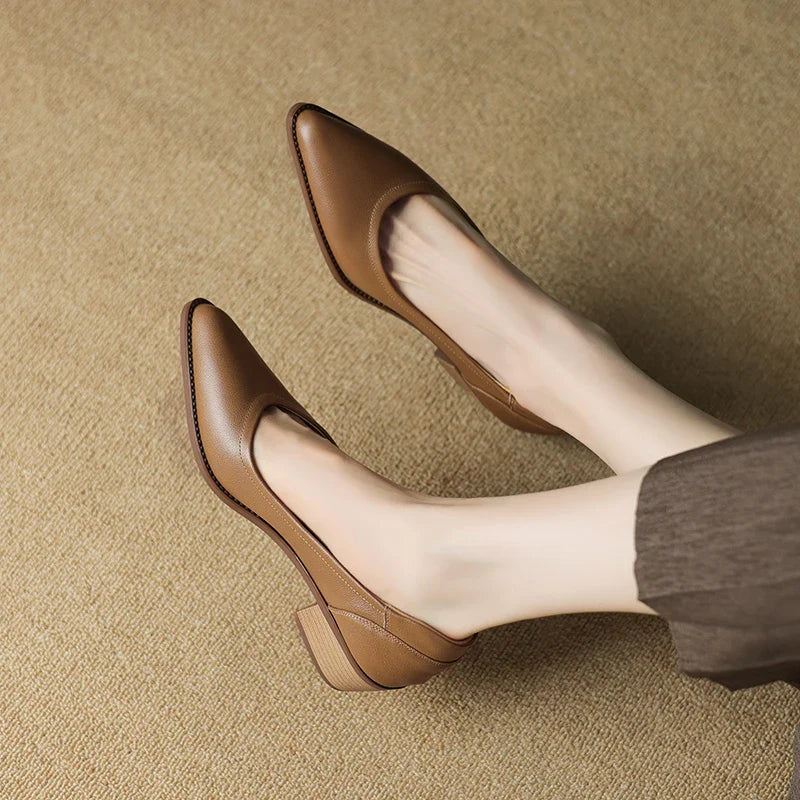 Annie | Stylish Mid-Heel Footwear