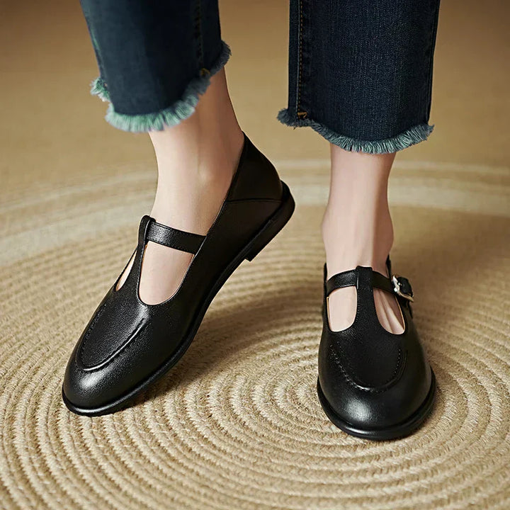 Annie | Elegant Low Heel Pumps