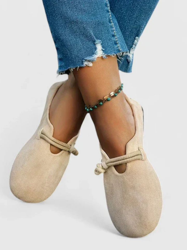 Avelisse | Cozy Comfort Footwear