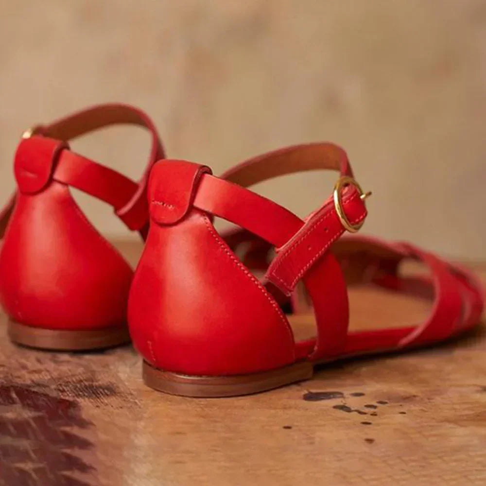 Alma | Chic Strappy Flat Sandals