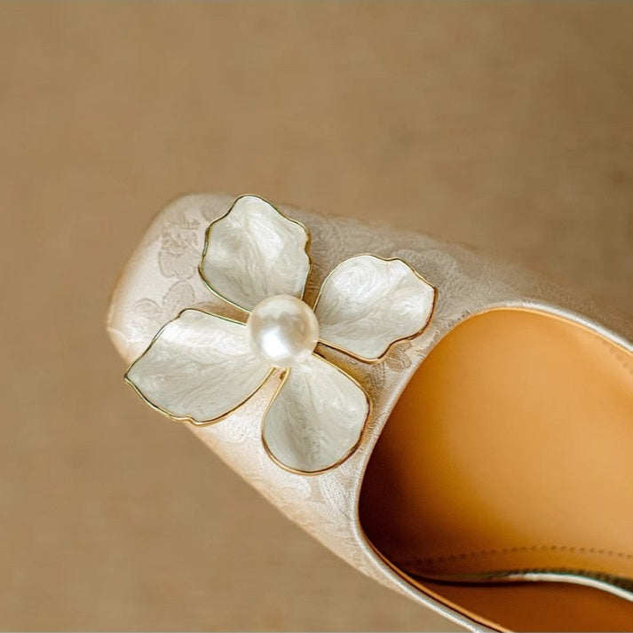 Eloise Elegant Pumps by Annie