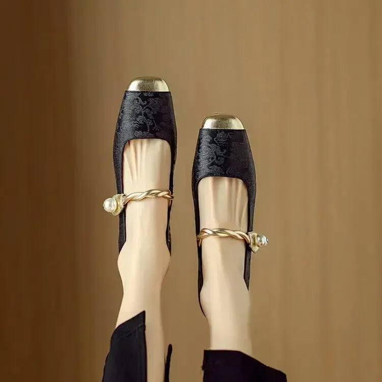 Annie | Mestelle Classic Mary Jane Shoes