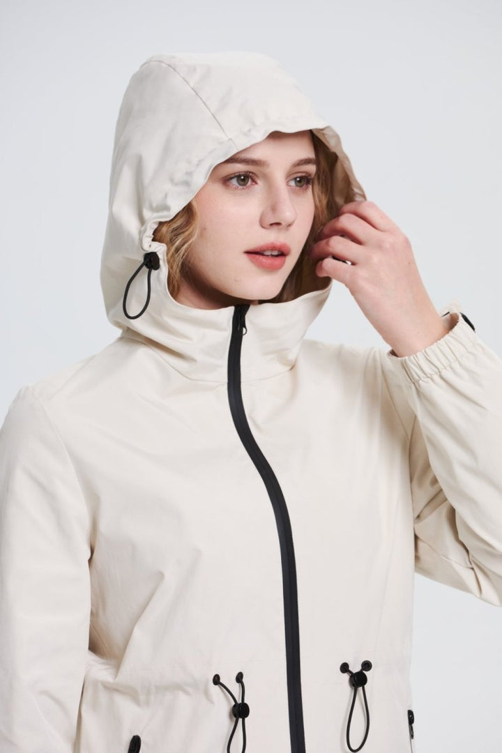 SAGE | ULTRA-LIGHT WATER-RESISTANT RAINCOAT