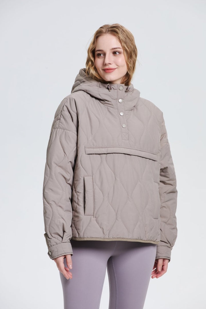 WILLOW | HOODED JACKET WITH QUILTED WATER-REPELLENT DESIGN