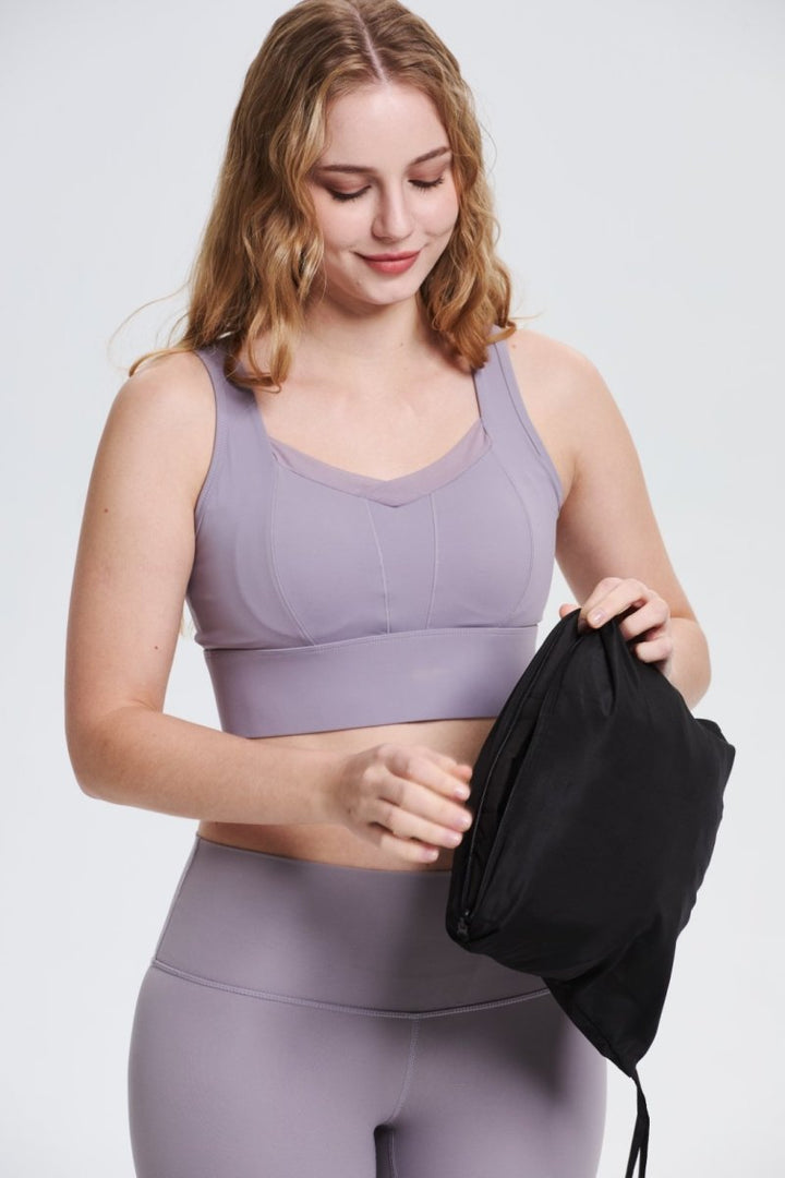 WILLOW | HOODED JACKET WITH QUILTED WATER-REPELLENT DESIGN