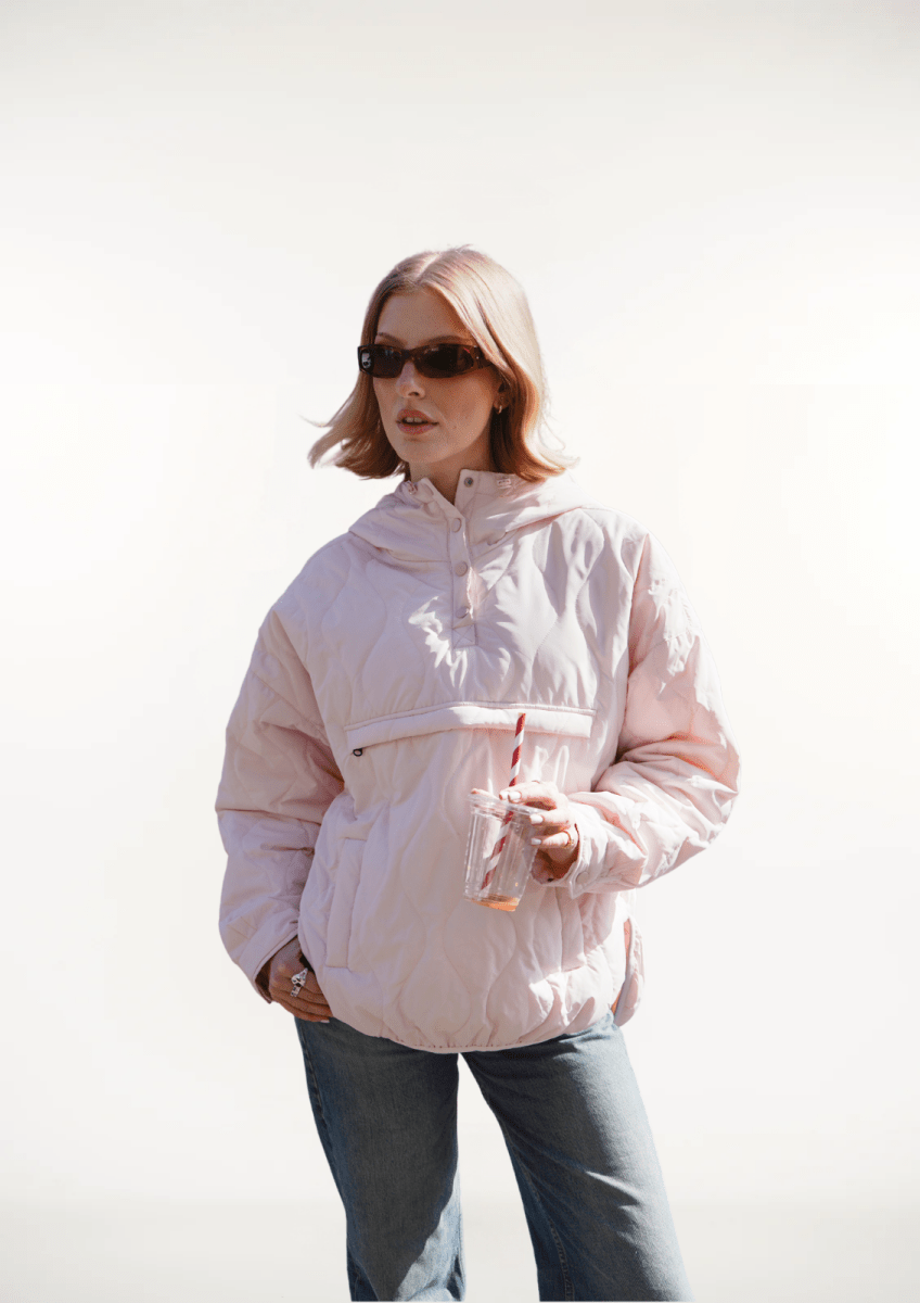 WILLOW | HOODED JACKET WITH QUILTED WATER-REPELLENT DESIGN
