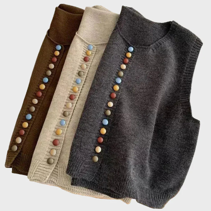 Clara | Klassische Strickweste