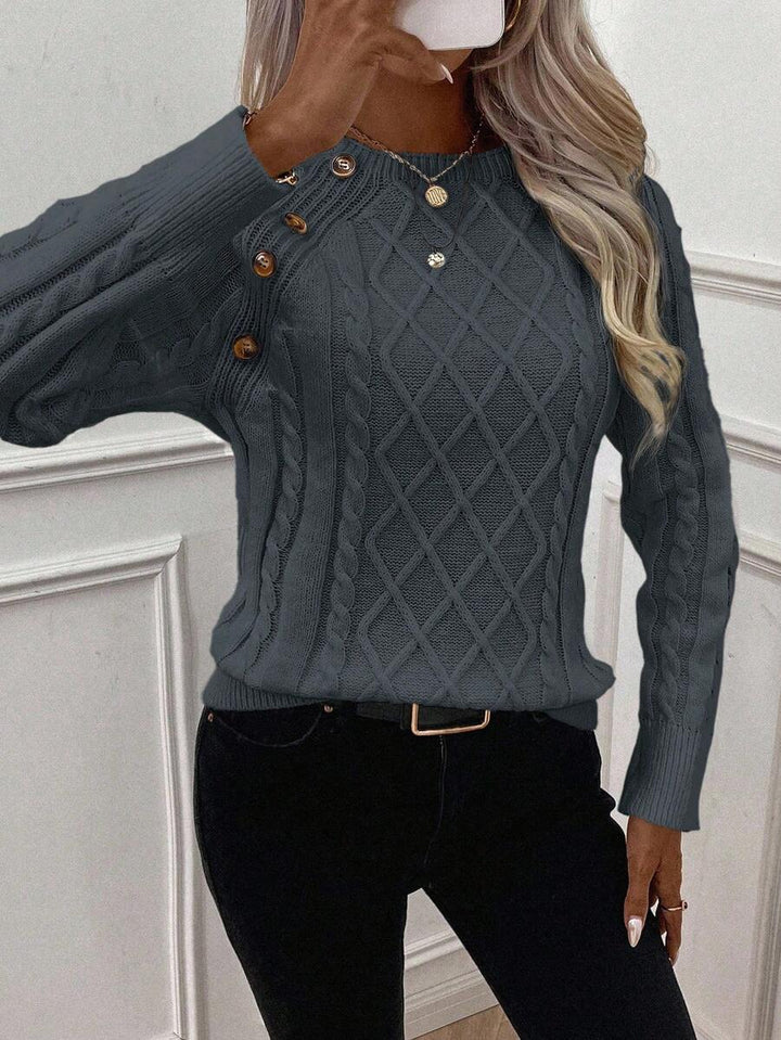 Amalie | Suéter clásico con detalles de botones decorativos