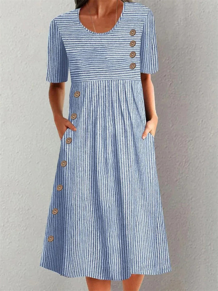 Alexandra | Vestido clásico con detalles de botones