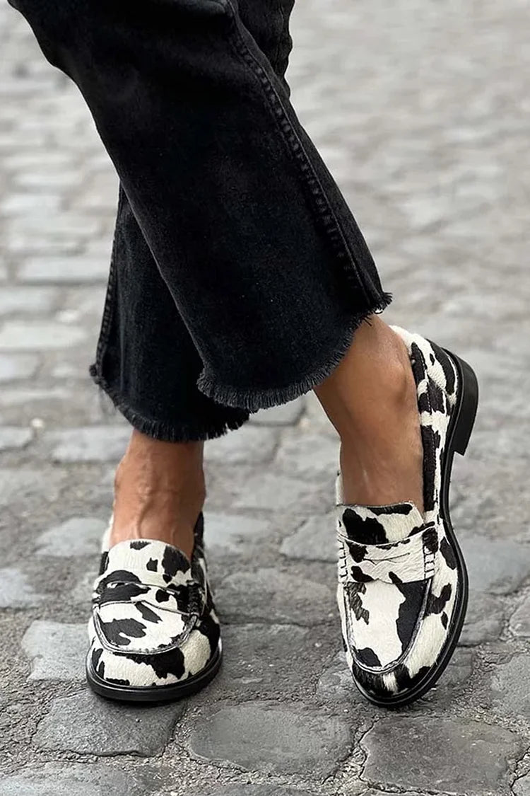 Veerle | Loafers with Cow Print Design