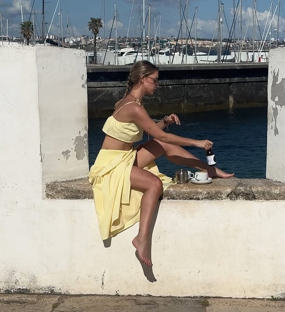 Suivez-nous sur instagram @amorefashion.official