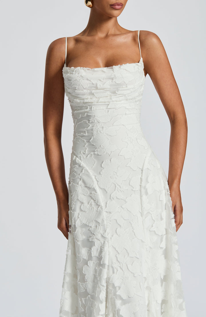 Ginnie | Robe longue élégante