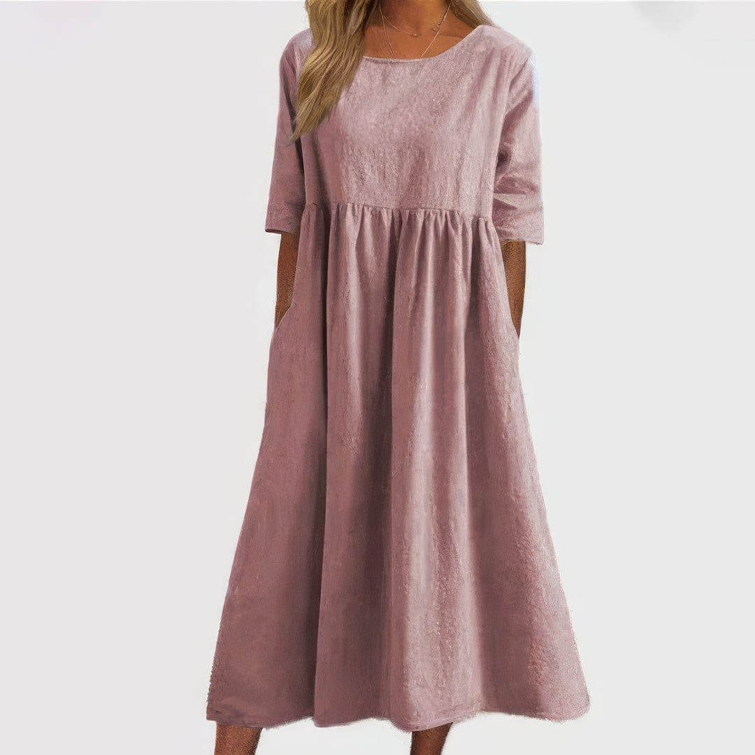 Nina | Robe décontractée à col rond et poches