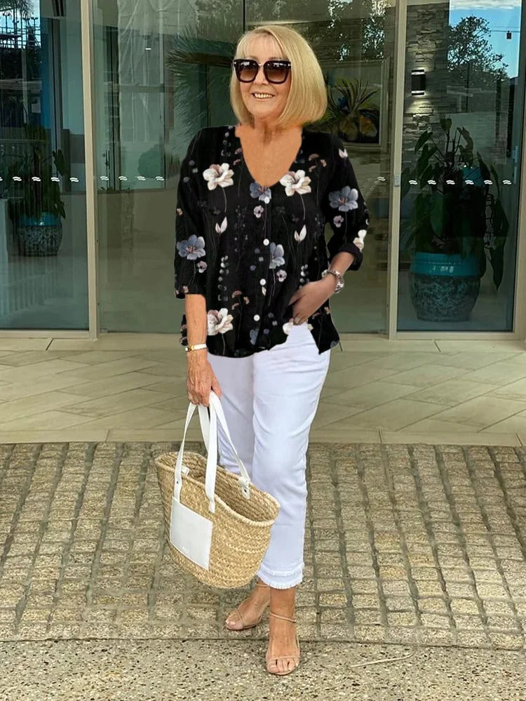 Beatrice Bloemenblouse met ontspannen elegantie
