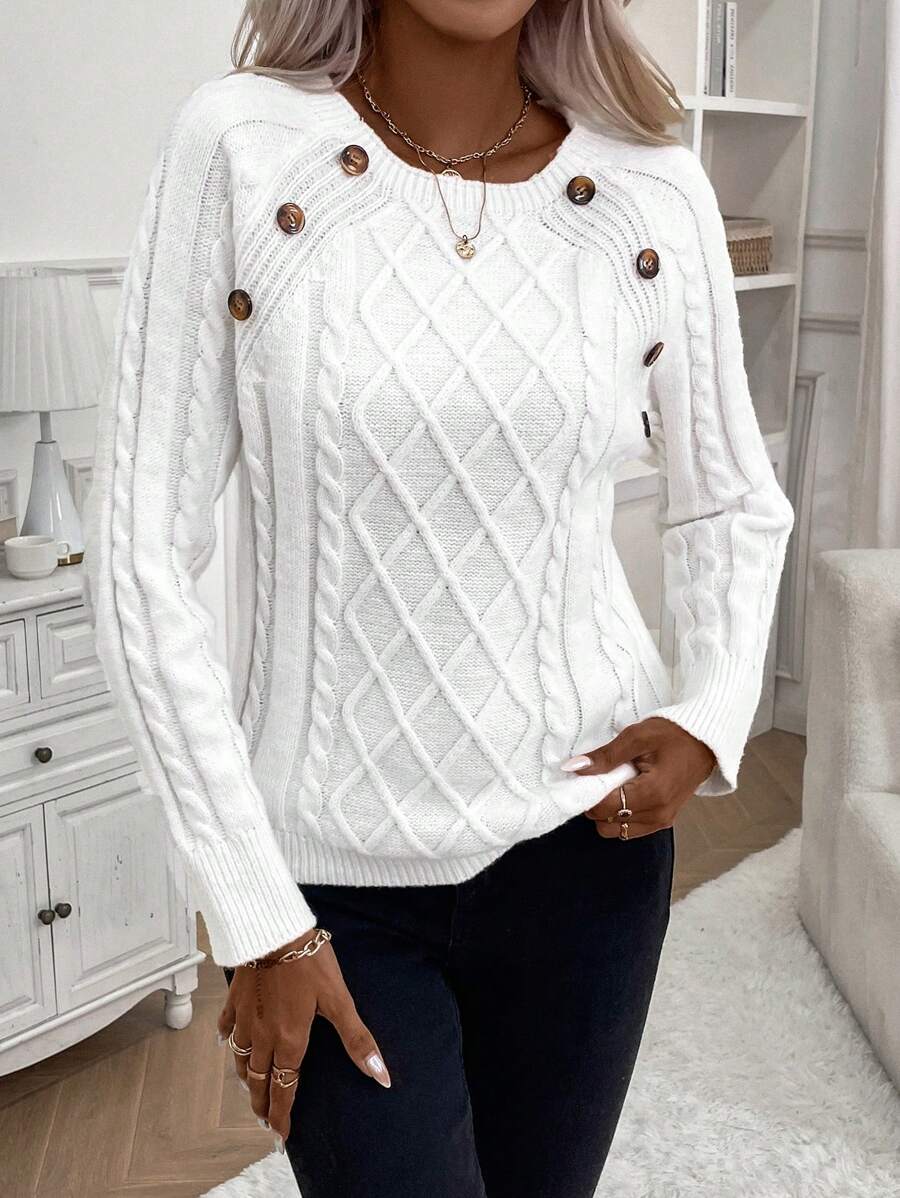 Amalie | Camisola clássica com pormenores de botões decorativos