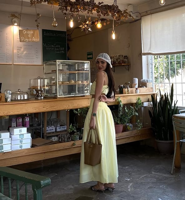 Siga-nos no instagram @amorefashion.official