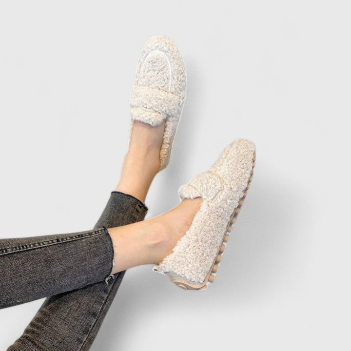 Karelyanne | Cozy Slip-On Loafers